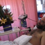 Dan de alta al papa León tras cirugía por cáncer de pulmón