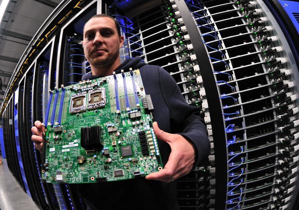 Larry Fink: frenar centros de datos traería recesión